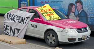 Anti-Uber_slogans_on_taxicab_at_Mexico_City_protest