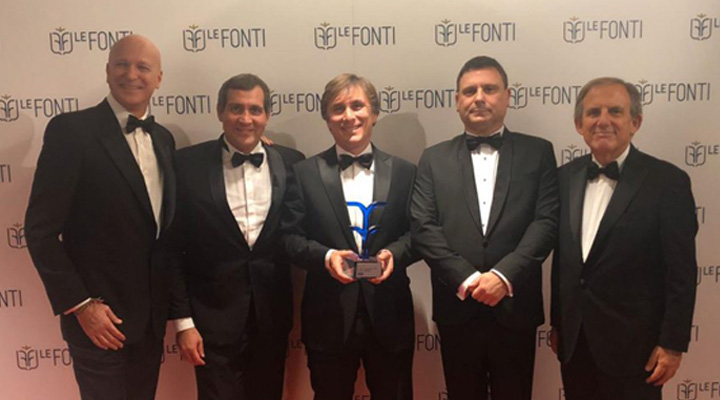 Hurry!, c’è ancora un premio: ad Alberto Cassone “Le Fonti Innovation Awards”