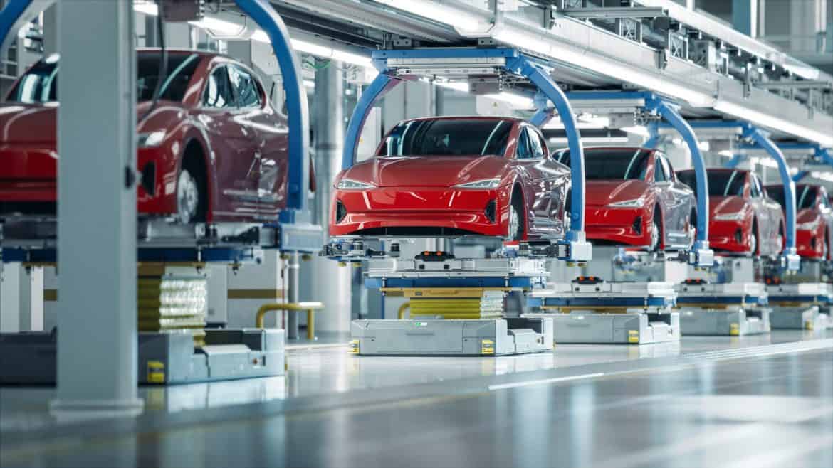 La Produzione Automobilistica Italiana in Crisi: Un&#8217;Analisi del Primo Semestre 2024