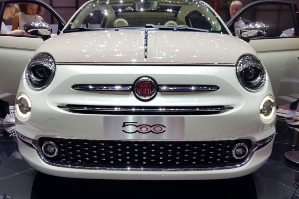 Salone di Ginevra: l&#8217;auto fa ancora sognare