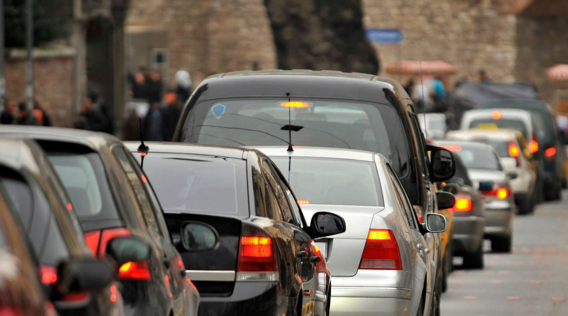 Non è un paese per giovani…auto