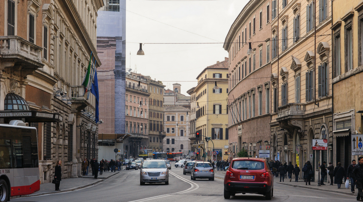 Quanta strada fanno gli italiani?