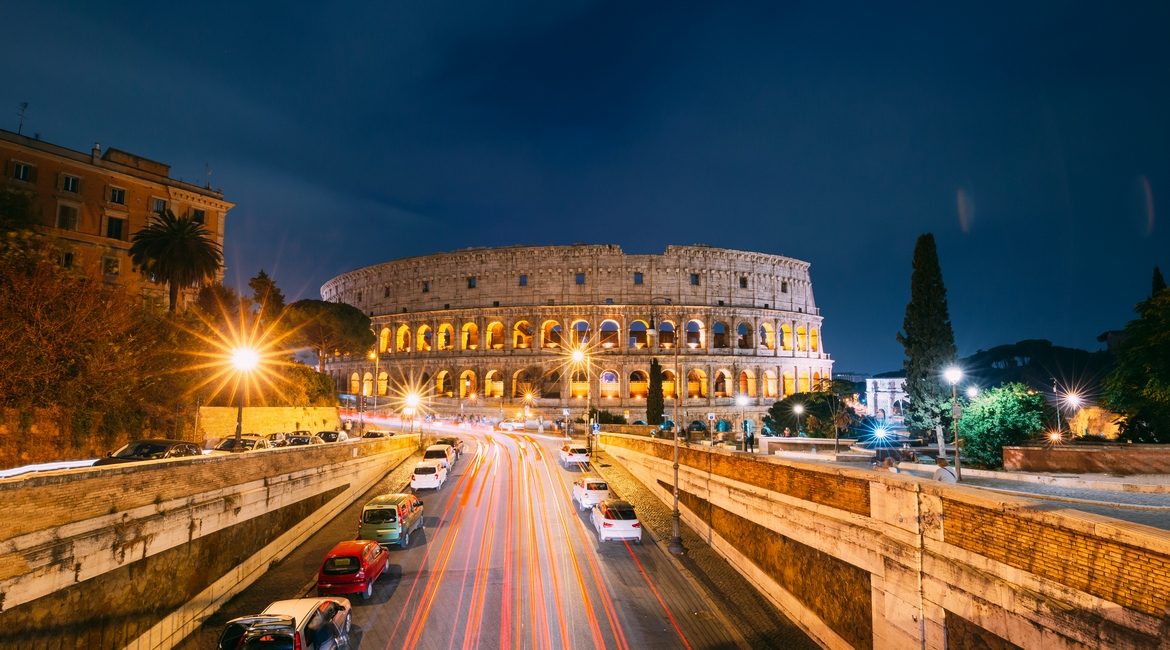 ROMA SI PREPARA ALLA STRETTA SULLE AUTO PIÙ INQUINANTI