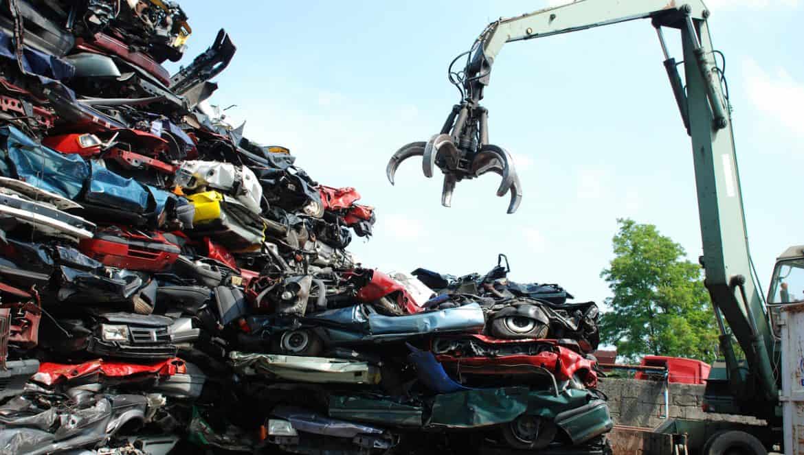 Recycling of carsPlease see some similar pictures: